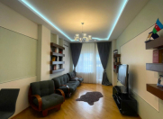 Satılır 3 otaqlı 165 m2 yeni tikili 28 May m.