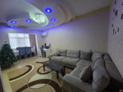 Satılır 3 otaqlı 85 m2 köhnə tikili Xətai r.