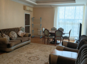 Satılır 2 otaqlı 90 m2 yeni tikili Nərimanov r.