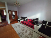 Satılır 2 otaqlı 68 m2 köhnə tikili 8 mkr