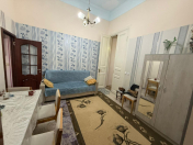 Satılır 3 otaqlı 60 m2 köhnə tikili 28 May m.