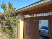 Satılır 6 otaqlı 250 m2 həyət evi Binəqədi