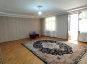 Satılır 5 otaqlı 130 m2 köhnə tikili 4 mkr