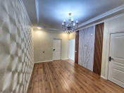 Satılır 3 otaqlı 60 m2 köhnə tikili Memar Əcəmi m.