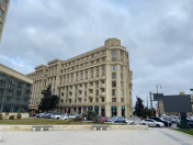 Satılır 2 otaqlı 90 m2 yeni tikili Nərimanov r.