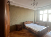 Satılır 3 otaqlı 122 m2 yeni tikili Badamdar