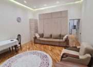 İcarəyə verilir 1 otaqlı 35 m2 köhnə tikili Sahil m.