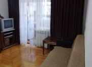 İcarəyə verilir 3 otaqlı 70 m2 köhnə tikili 8 km