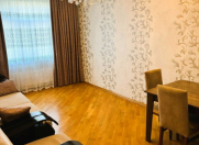 Satılır 3 otaqlı 85 m2 köhnə tikili Əhmədli m.