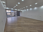 Satılır 2 otaqlı 68 m2 ofis Şah İsmayıl Xətai m.