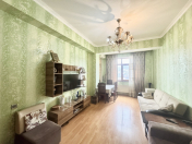 Satılır 2 otaqlı 65 m2 yeni tikili Azneft meydanı