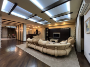 İcarəyə verilir 5 otaqlı 450 m2 yeni tikili 28 May m.