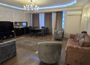 Satılır 3 otaqlı 130 m2 yeni tikili Həzi Aslanov m.