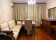 Satılır 3 otaqlı 80 m2 köhnə tikili Yasamal bazarı