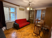 Satılır 2 otaqlı 40 m2 köhnə tikili Elmlər Akademiyası m.