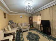 Satılır 3 otaqlı 90 m2 köhnə tikili Bakıxanov