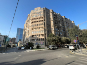 Satılır 4 otaqlı 165 m2 yeni tikili Şah İsmayıl Xətai m.