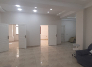 İcarəyə verilir 12 otaqlı 610 m2 ofis 28 May m.