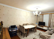 Satılır 3 otaqlı 85 m2 köhnə tikili Əhmədli m.