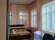 Satılır 10 otaqlı 280 m2 həyət evi Şəki