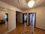 Satılır 4 otaqlı 210 m2 yeni tikili Nəsimi r.