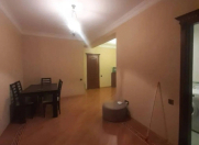 İcarəyə verilir 3 otaqlı 140 m2 yeni tikili Nizami m.