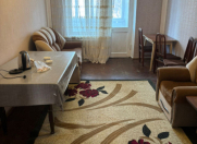 İcarəyə verilir 3 otaqlı 65 m2 köhnə tikili Dədə Qorqud parkı