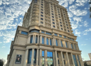 Satılır 4 otaqlı 153 m2 yeni tikili Elmlər Akademiyası m.