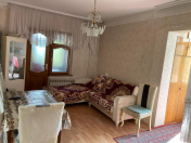 İcarəyə verilir 2 otaqlı 47 m2 köhnə tikili Heydər Məscidi