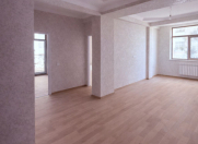 Satılır 3 otaqlı 130 m2 yeni tikili İnşaatçılar m.