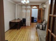 Satılır 2 otaqlı 45 m2 köhnə tikili Həzi Aslanov m.