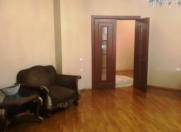 Satılır 4 otaqlı 200 m2 yeni tikili Gənclik m.