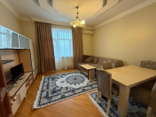 İcarəyə verilir 3 otaqlı 125 m2 yeni tikili 28 May m.