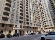 Satılır 2 otaqlı 100 m2 yeni tikili 28 May m.