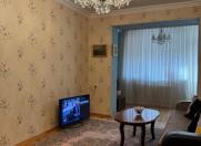 Satılır 3 otaqlı 100 m2 köhnə tikili Yasamal r.