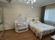 Satılır 4 otaqlı 100 m2 köhnə tikili Qaraçuxur