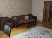 Satılır 4 otaqlı 150 m2 yeni tikili İnşaatçılar m.