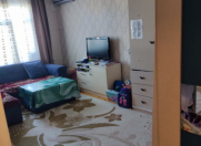 Satılır 2 otaqlı 65 m2 köhnə tikili Əhmədli m.