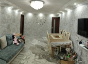 Satılır 4 otaqlı 100 m2 köhnə tikili Neftçilər m.