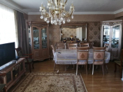 Satılır 3 otaqlı 95 m2 köhnə tikili Nərimanov r.