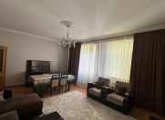 Satılır 4 otaqlı 135 m2 yeni tikili Bayıl