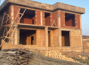 Satılır 6 otaqlı 400 m2 həyət evi Badamdar