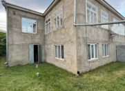 İcarəyə verilir 3 otaqlı 90 m2 həyət evi Qusar