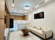 Satılır 2 otaqlı 70 m2 yeni tikili Şah İsmayıl Xətai m.