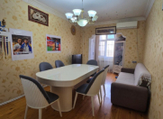 Satılır 3 otaqlı 75 m2 köhnə tikili Y.Günəşli