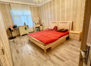 Satılır 3 otaqlı 85 m2 köhnə tikili Yeni Yasamal