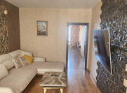 Satılır 3 otaqlı 80 m2 köhnə tikili Həzi Aslanov m.