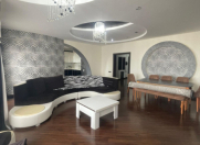 Satılır 3 otaqlı 158 m2 yeni tikili 8 Noyabr m.