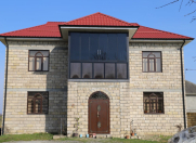 İcarəyə verilir 4 otaqlı 120 m2 həyət evi Lənkəran