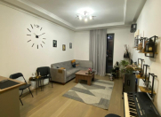 Satılır 3 otaqlı 70 m2 yeni tikili Elmlər Akademiyası m.